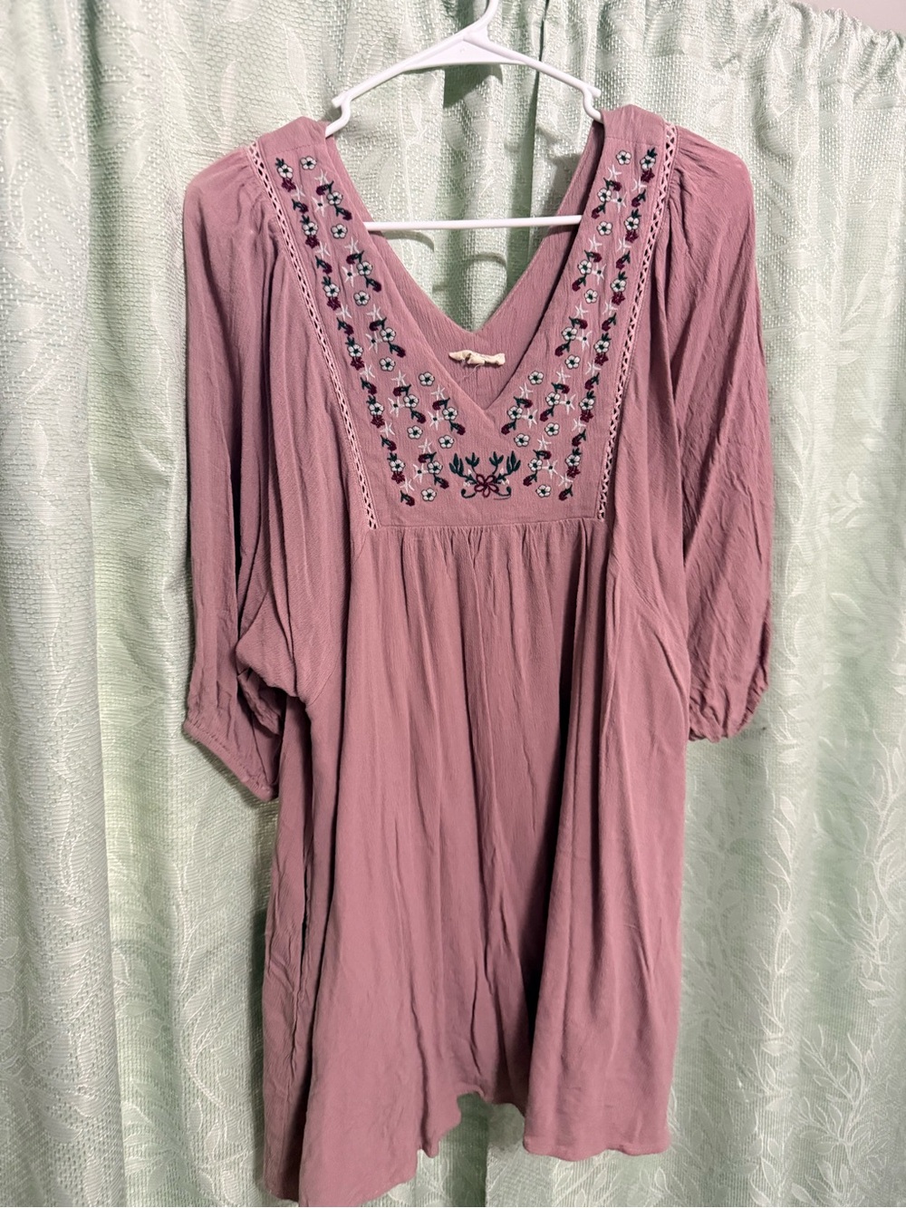 Umgee Mauve Pink Embroidered V-Neck Boho Dress